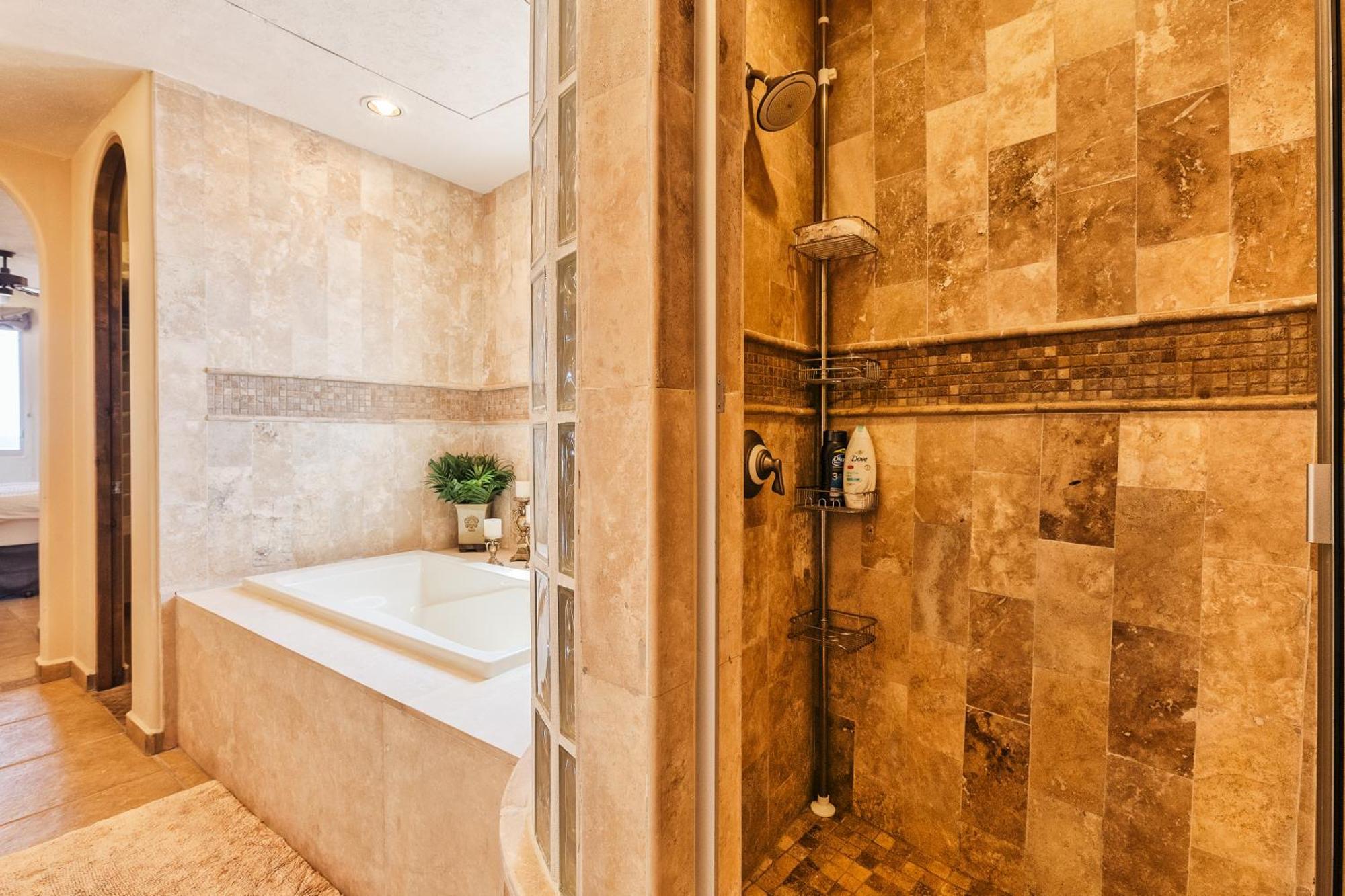 Bella Sirena Condo 201-E - Elegant Condo With Sunrise Sea Views Rocky Point Exterior photo